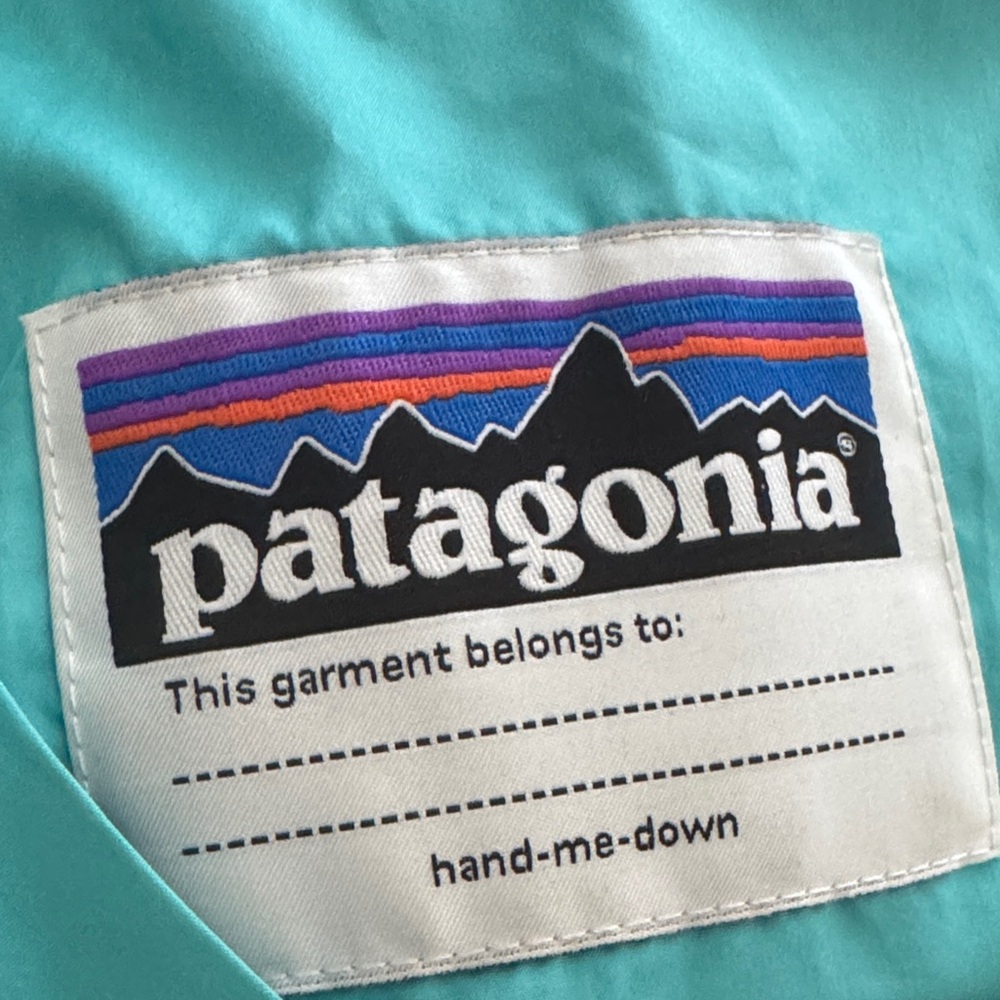 Patagonia Aqua Hooded Jacket - Picture 8 of 8
